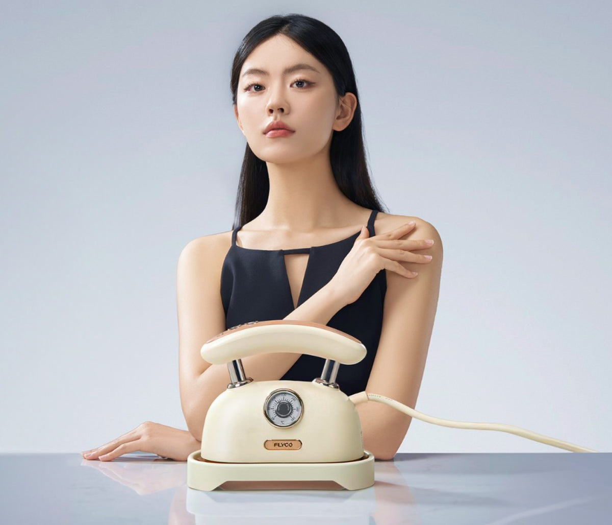 FLYCO Steam Iron EI9336